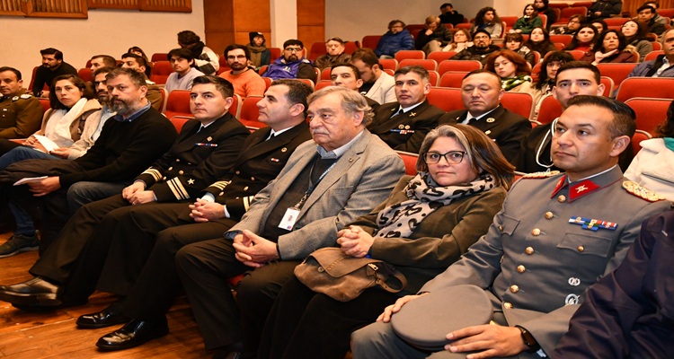 Sernageomin organizó jornadas técnicas en las regiones de Los Ríos y Coquimbo