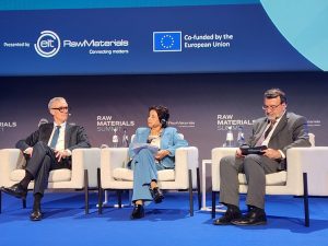 Ministra de Minería, Aurora Williams en Raw Materials Summit