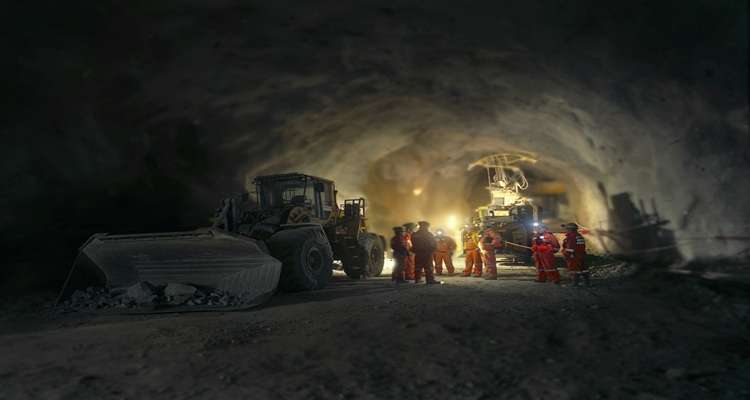 Codelco inaugura Escuela