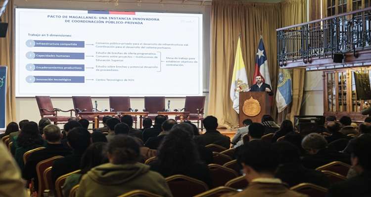 Gobierno y sector privado