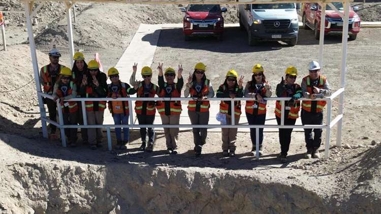Lomas Bayas dio la bienvenida a mujeres que se integran al programa “Mujeres a la Carga”
