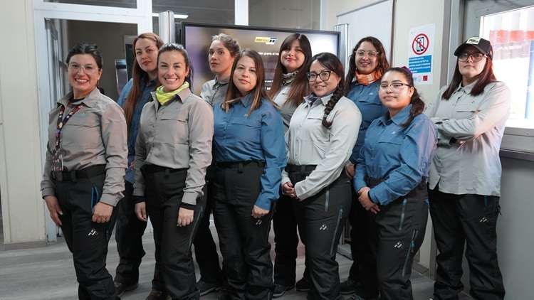 Minera Los Pelambres impulsa su compromiso con el talento local