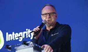 Mark Cutifani llega a El Teniente