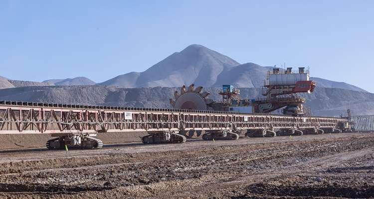 La División Radomiro Tomic de Codelco construye el Spreader más grande de Sudamérica