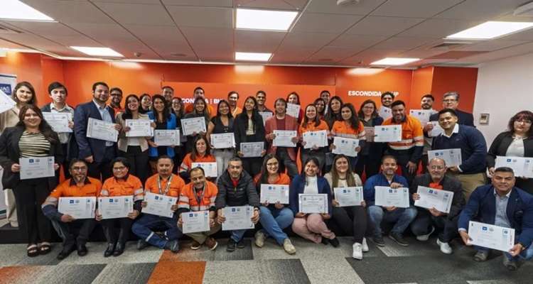 Escondida | BHP impulsa diplomados en hidrometalurgia y mantenimiento
