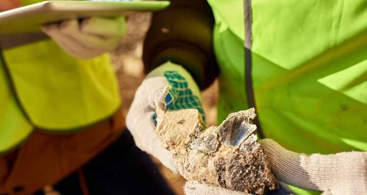 IDIEM lidera la caracterización de materiales de transición para la minería chilena