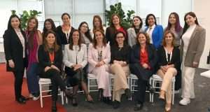 ABB en Chile reunió a mujeres líderes de la industria de la energía en el Energy Women Brunch 2025