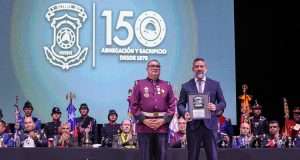 Collahuasi recibe reconocimiento del Cuerpo de Bomberos de Iquique
