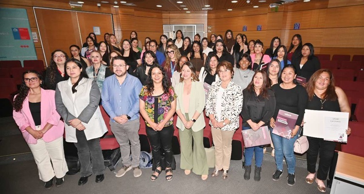 Cuarenta mujeres de Antofagasta culminaron programa de formación en minería subterránea