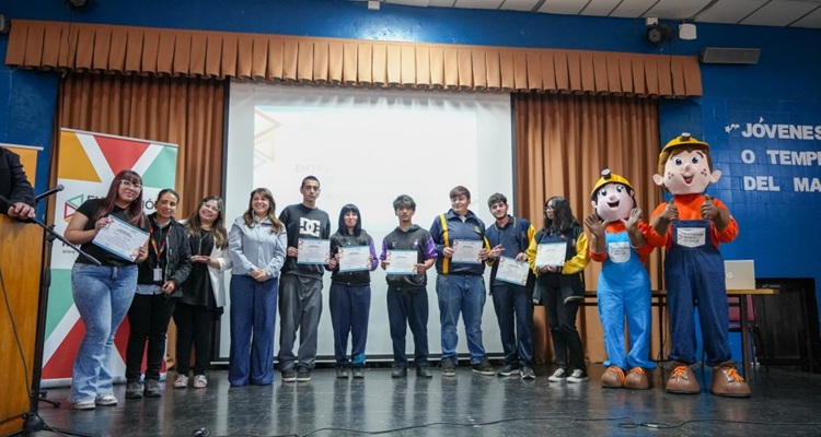 Fundación Minera de Chile y Codelco impulsan la educación minera en Quintero y Puchuncaví