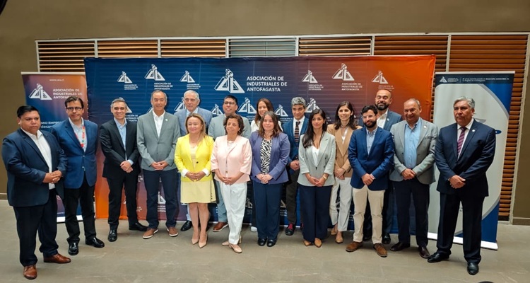 Gobierno presentó la Estrategia de Desarrollo de Proveedores de la Minería