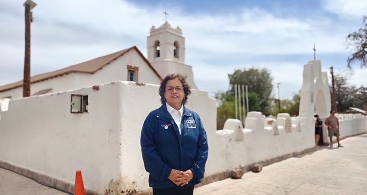 Ministra Aurora Williams