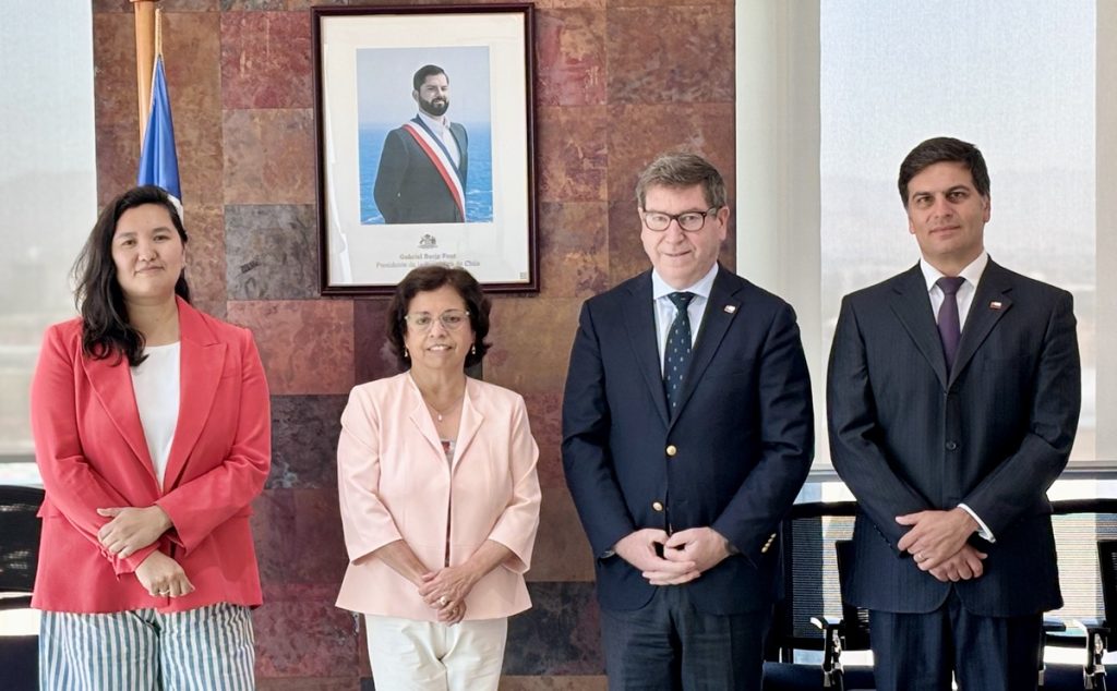 Aurora Williams se reunió con el próximo ministro de Minería