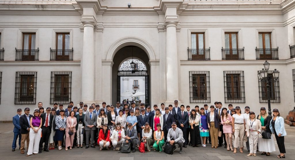 Ministra Williams encabeza delegación chilena en PDAC 2026