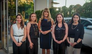 Ministra Rincón destacó liderazgo femenino en el sector energético en su primera actividad pública