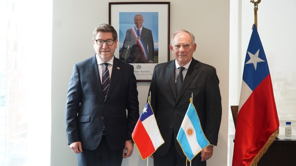 Chile y Argentina reactivan el tratado minero binacional, retoman sesiones técnicas y aceleran proyectos fronterizos con foco en inversión y empleo.