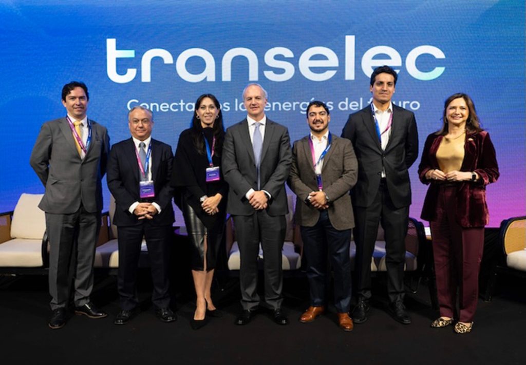 Transelec reúne a líderes del sector eléctrico para debatir sobre transmisión y resiliencia