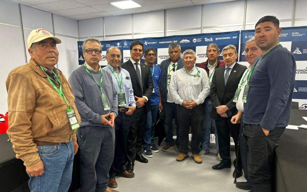 Subsecretario de Minería presentó a pequeños mineros los beneficios de la nueva ley de patentes mineras