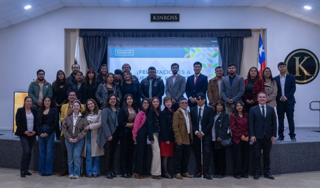 Beca Kinross beneficia a nueve estudiantes y fortalece el desarrollo del talento en Atacama