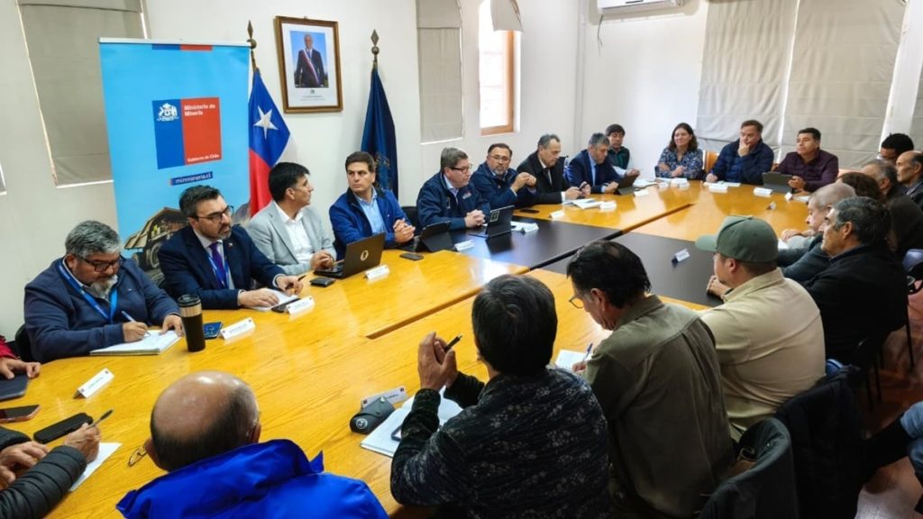 Biministro Daniel Mas lanza plan Minería en Marcha para reactivar faenas afectadas por temporales