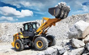 Proyecto de ley de patentes mineras avanza al pleno de la Cámara tras aprobación en Comisión de Hacienda