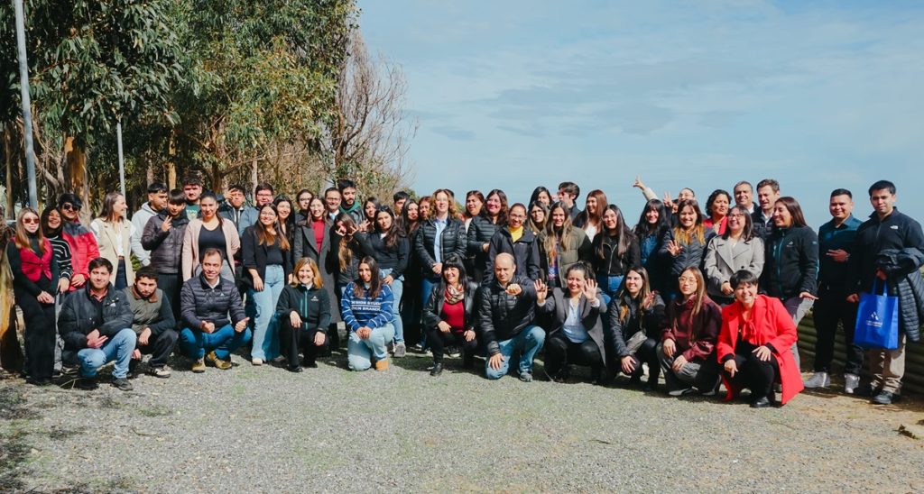 Becas de Minera Los Pelambres benefician a más de 1.600 jóvenes del Choapa