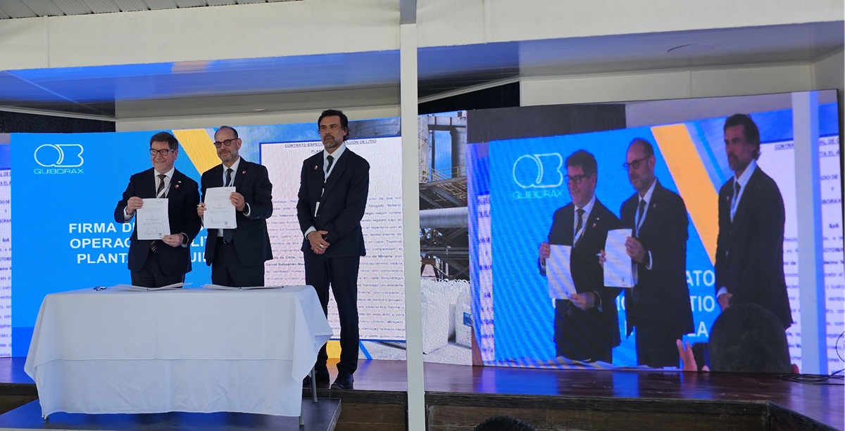 Biministro Daniel Mas firmó primer CEOL con privados para producir litio en la Región de Arica y Parinacota