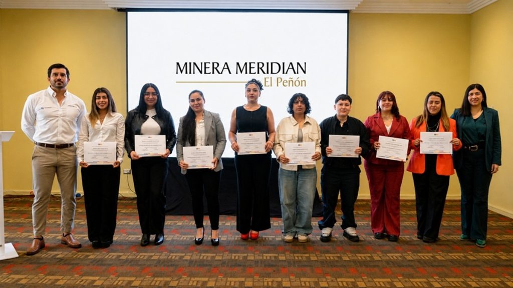 Minera Meridian El Peñón impulsa la incorporación de mujeres en minería subterránea con programa de formación
