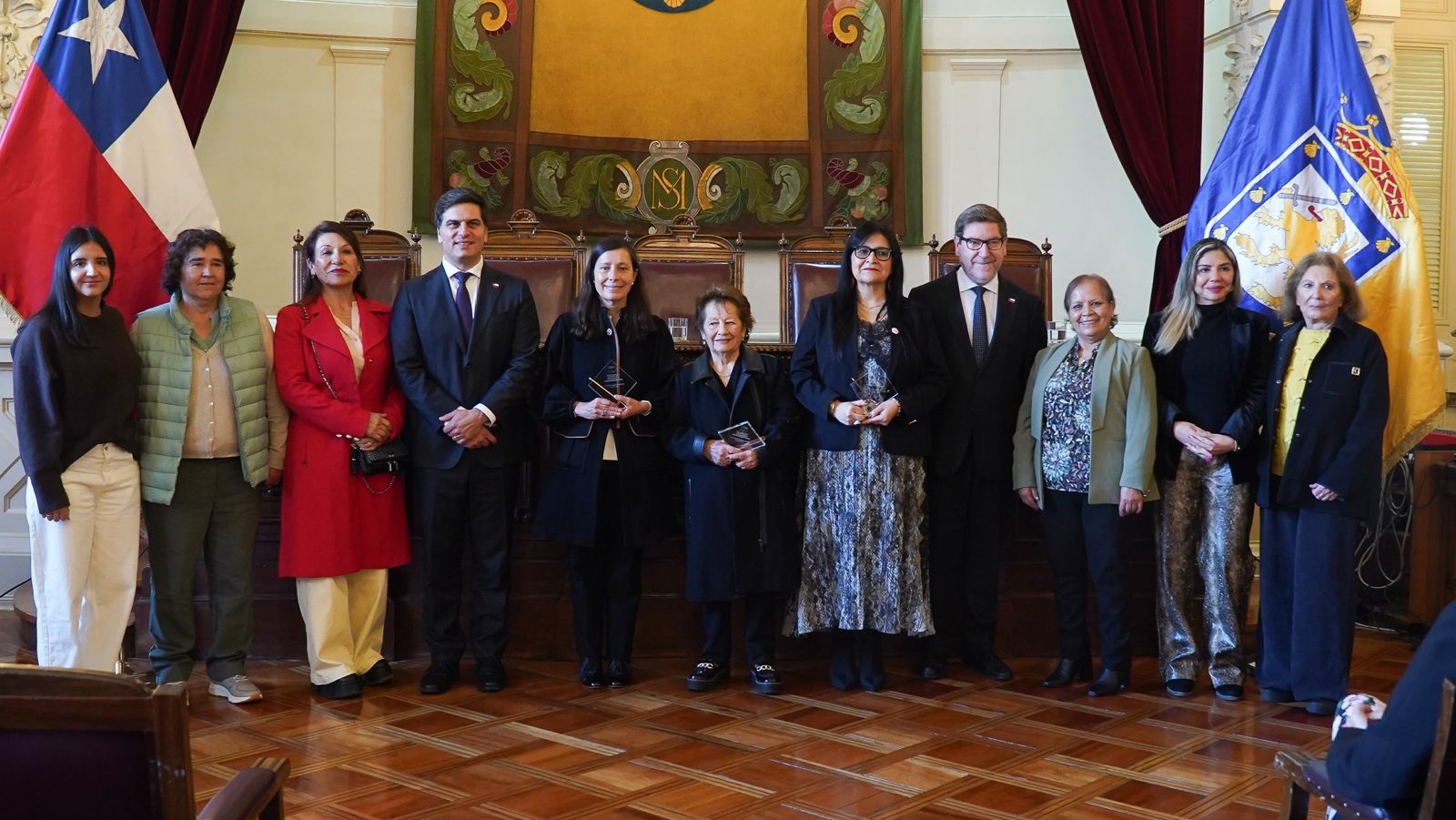 Ministerio de Minería entregó el Premio Karen Poniachik 2026 a tres mujeres destacadas en la industria minera chilena