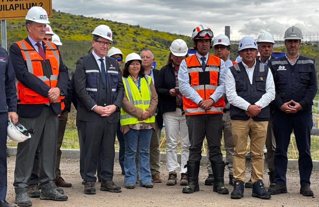 Anglo American inició el abastecimiento de agua desalada para Los Bronces