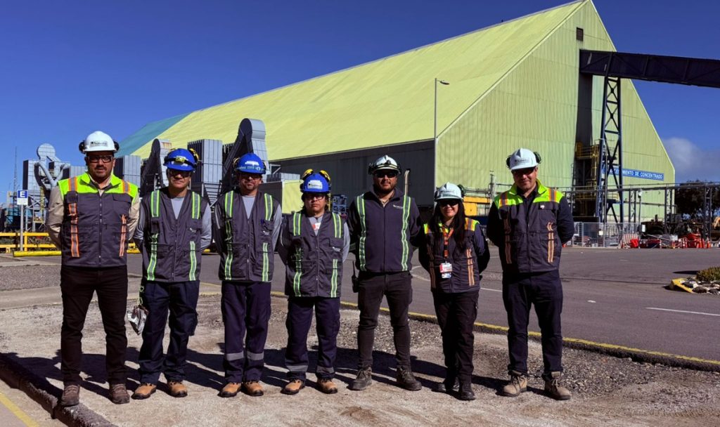 Axinntus suma nuevos contratos con Minera Los Pelambres y Lomas Bayas y fortalece su presencia en la gran minería