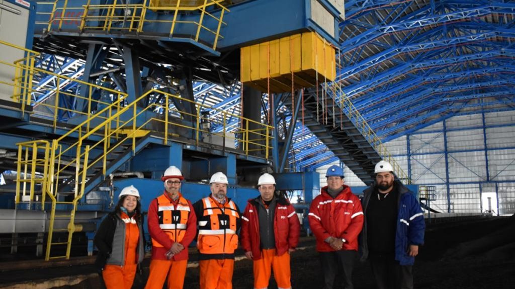 Sernageomin y Seremi de Minería de Magallanes visitaron Yacimientos Carboníferos Río Turbio en Argentina