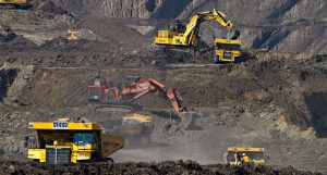 Gobierno suspende remates mineros de pequeños productores afectados por temporales
