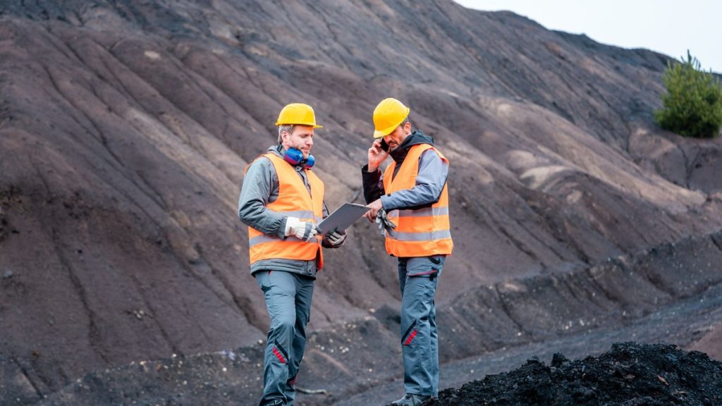 Los empleos mineros en Chile se concentran en Antofagasta y Calama con cerca del 45% de las vacantes
