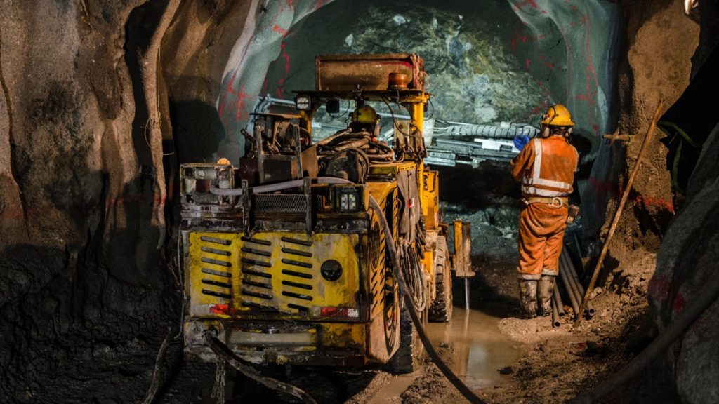 Seguridad minera en Chile: la vida debe estar por sobre cualquier meta productiva