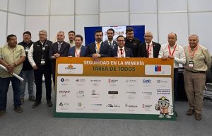 Sernageomin y Seremi de Minería sellan acuerdo por la seguridad minera